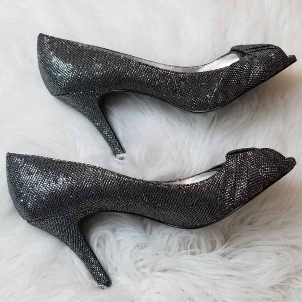 💎Nina • Sparkly Silver Peep Toe Heels